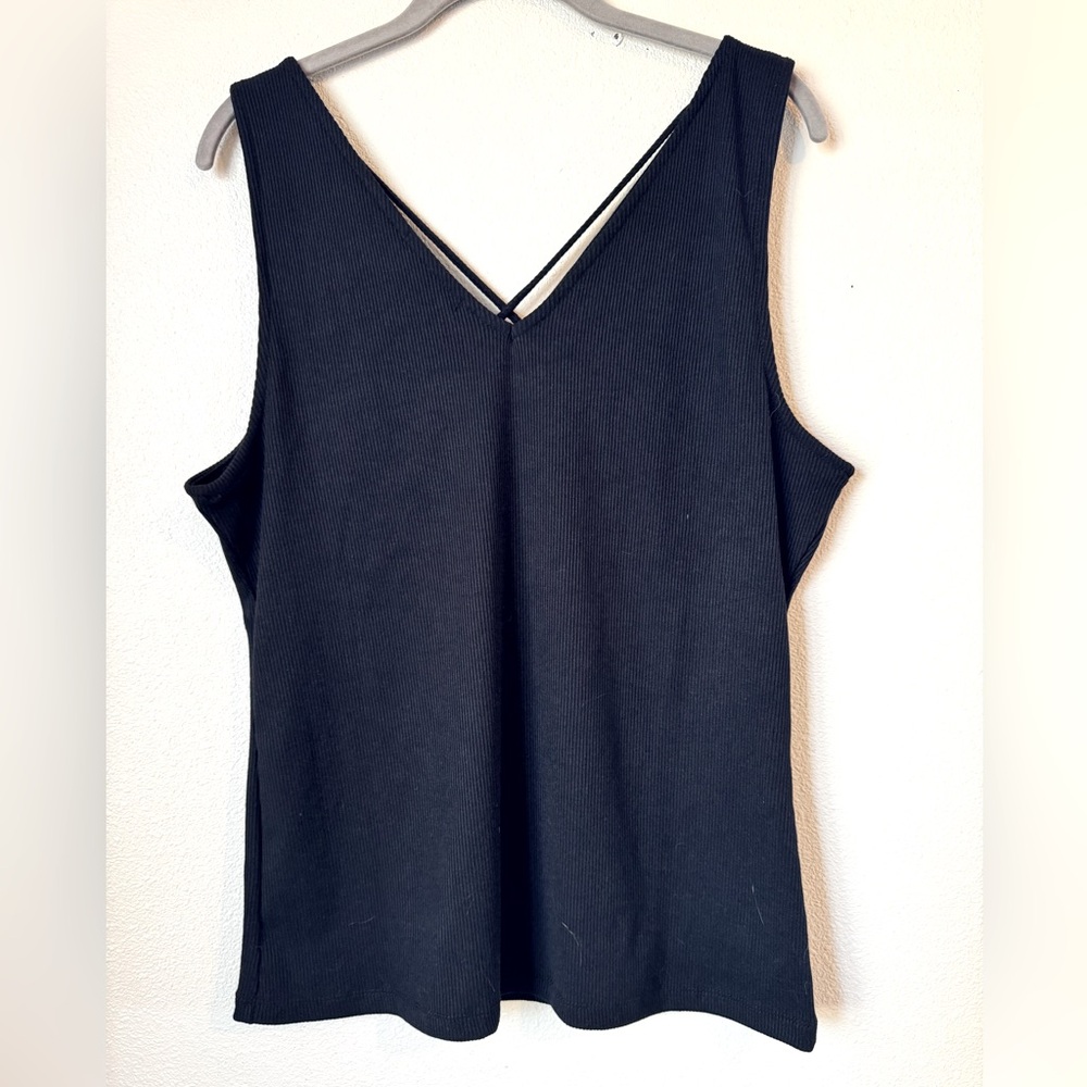 Boston Proper Sleeveless Top‎
